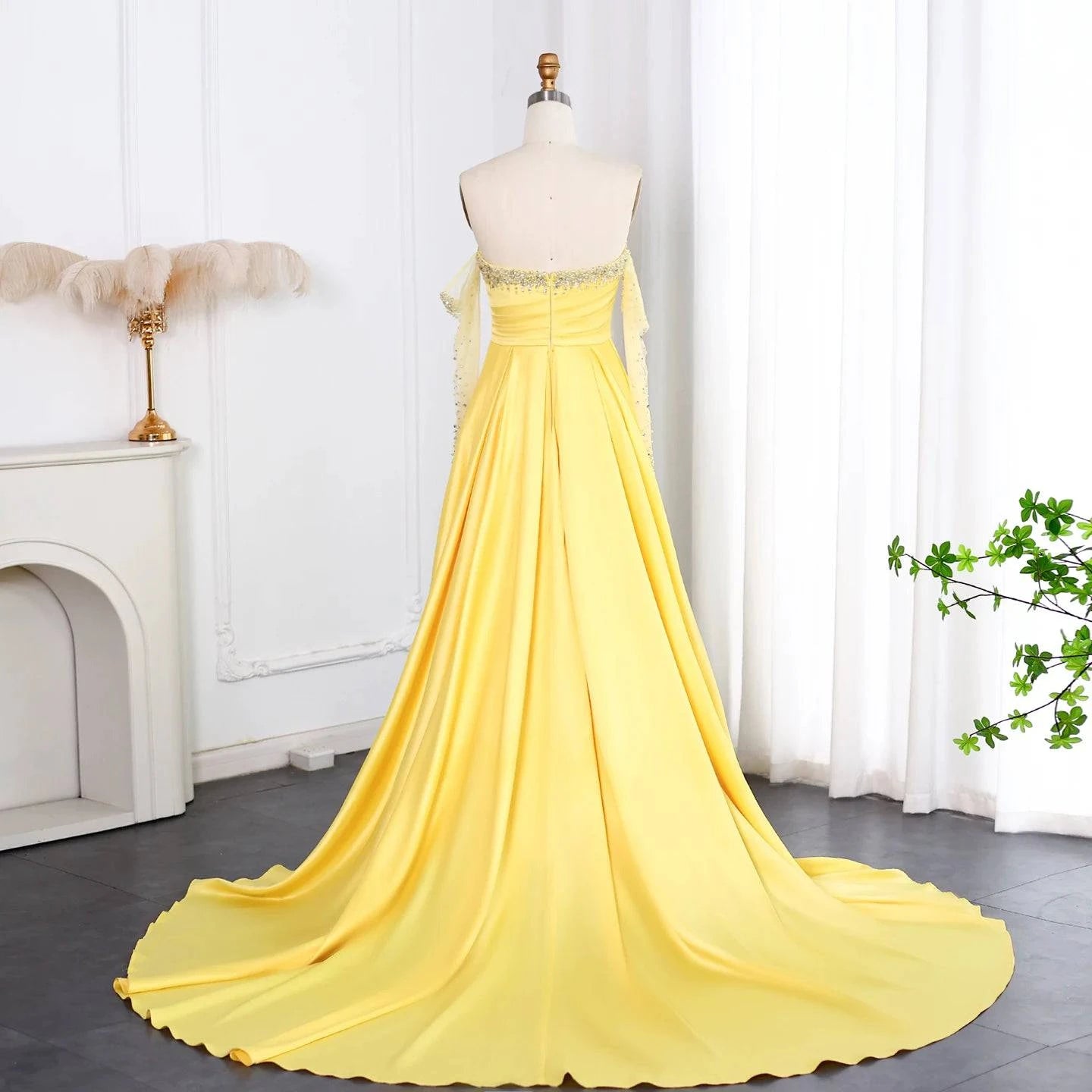 Sweetheart Yellow Satin Evening Dress with Gloves - Riviera Couture